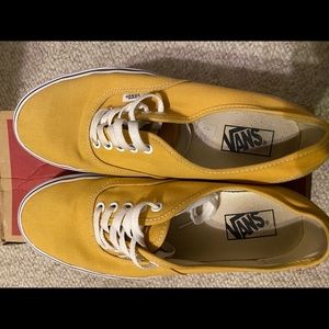 Vans authentic